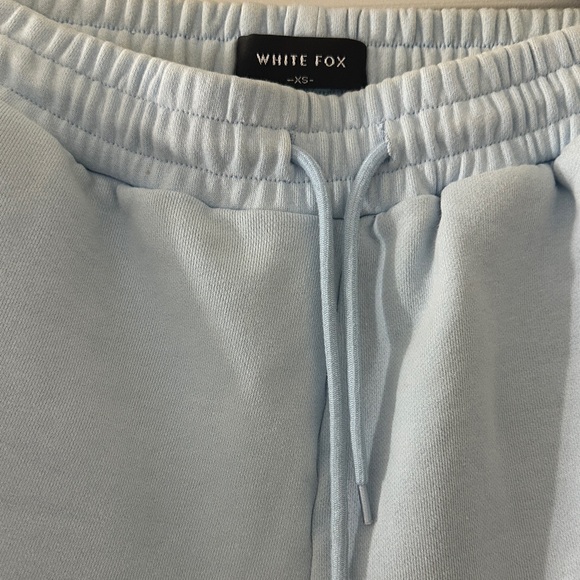 White fox Light Blue lounge Shorts XS - Picture 3 of 8